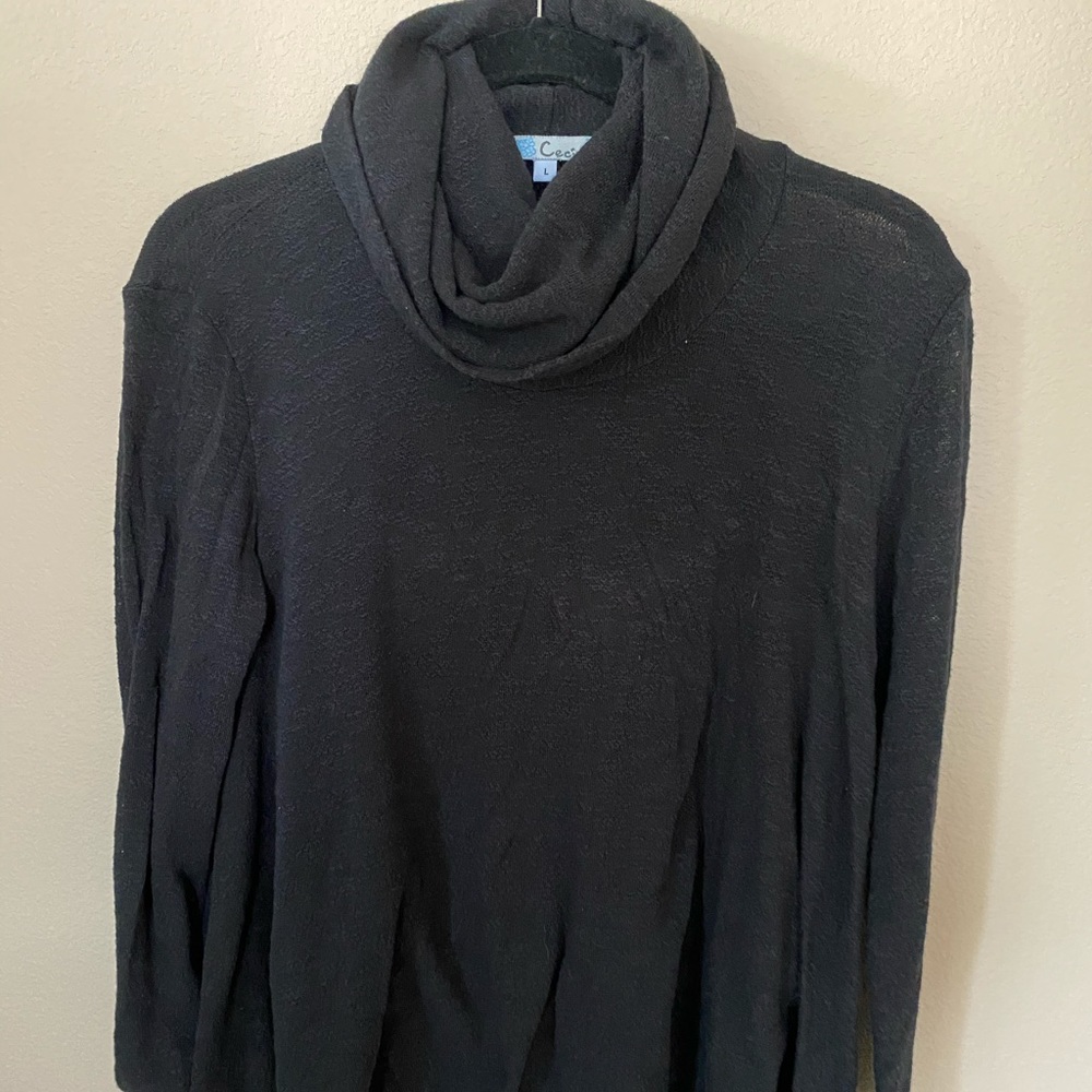 “Turtle” neck long sleeve